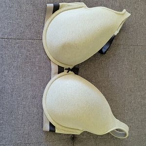 Cacique t-shirt bra